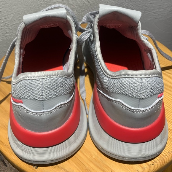 Adidas NMD R1.V2 - Picture 4 of 7